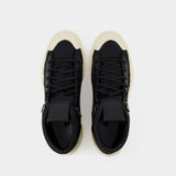 Y-3 Ajatu Court High Sneakers  in Black