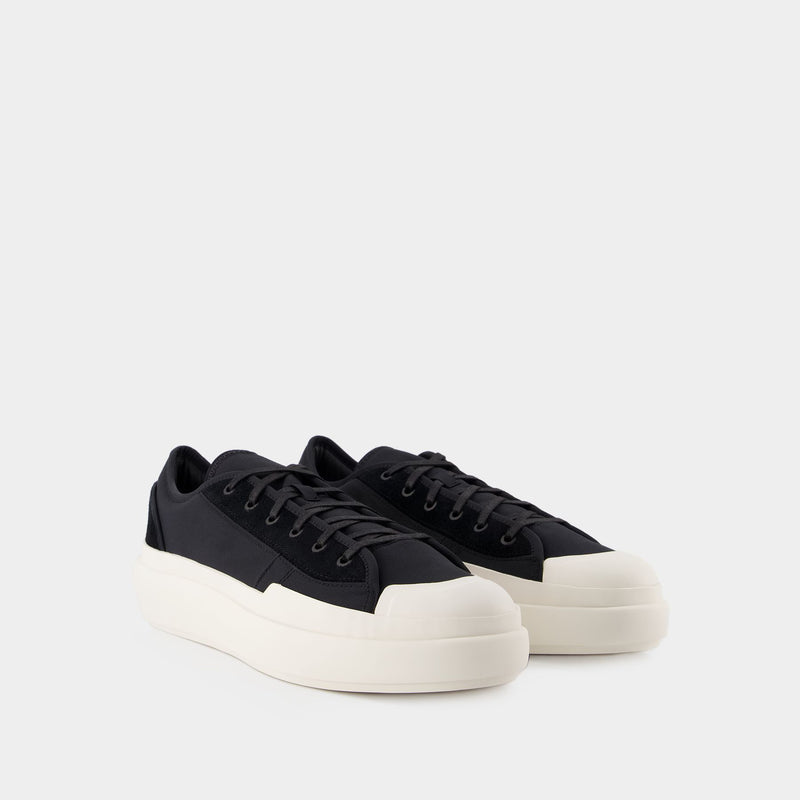 Ajatu Court Low Sneakers - Y-3 - Black/Off-White - Leather