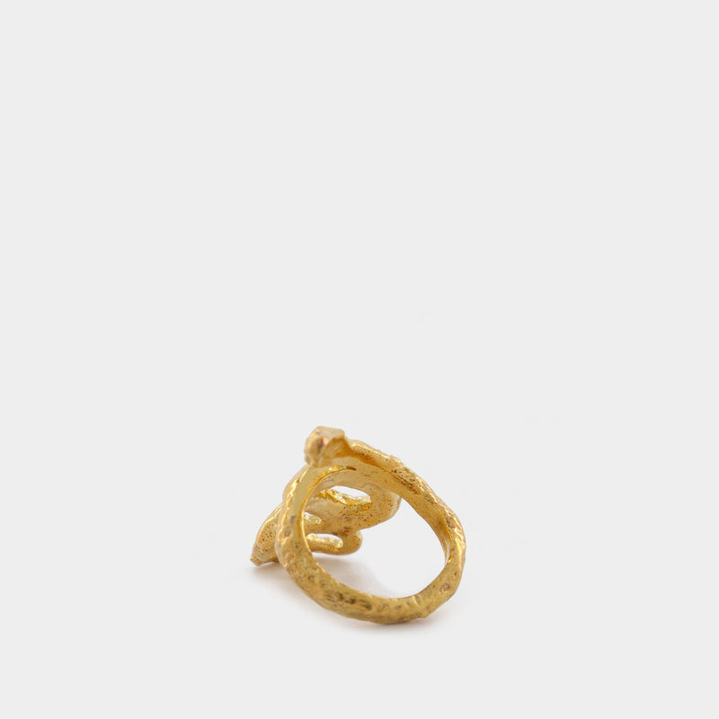 The Medusa Ring in Gold