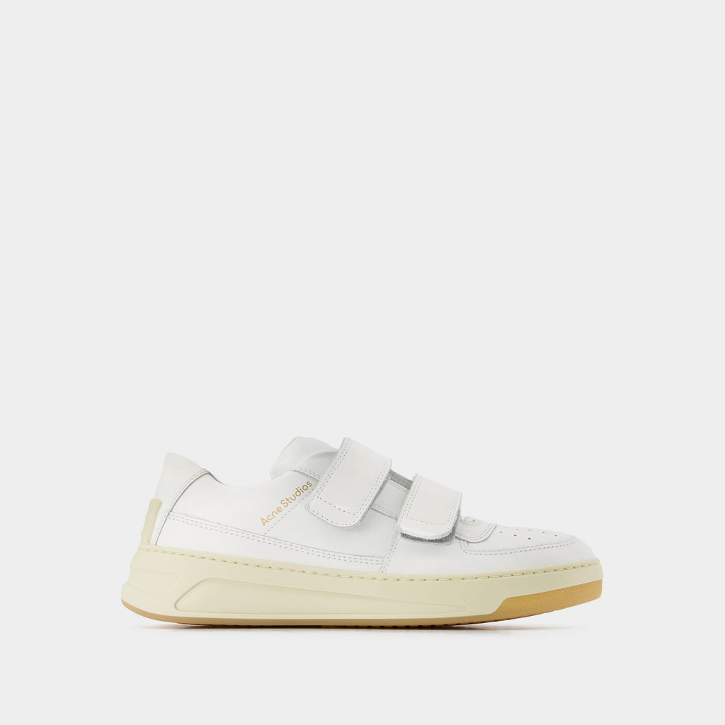 Acne clearance white shoes