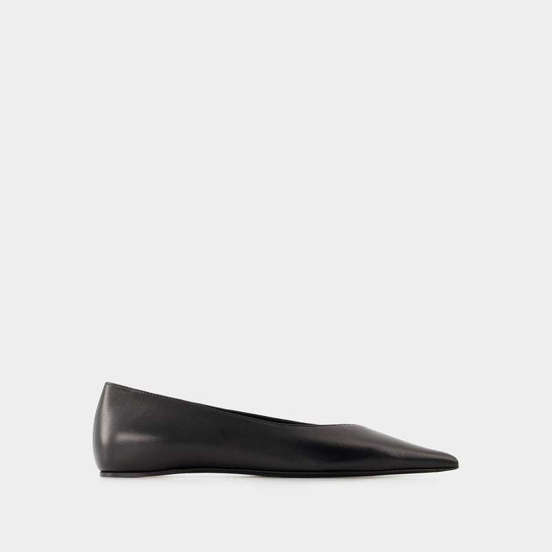 The Asymmetric Ballerinas - TOTEME - Leather - Black