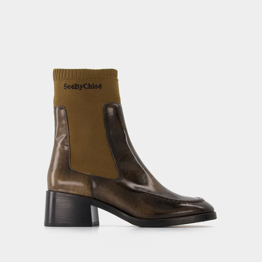 Mallory Boots in Brown Leather/Fabric