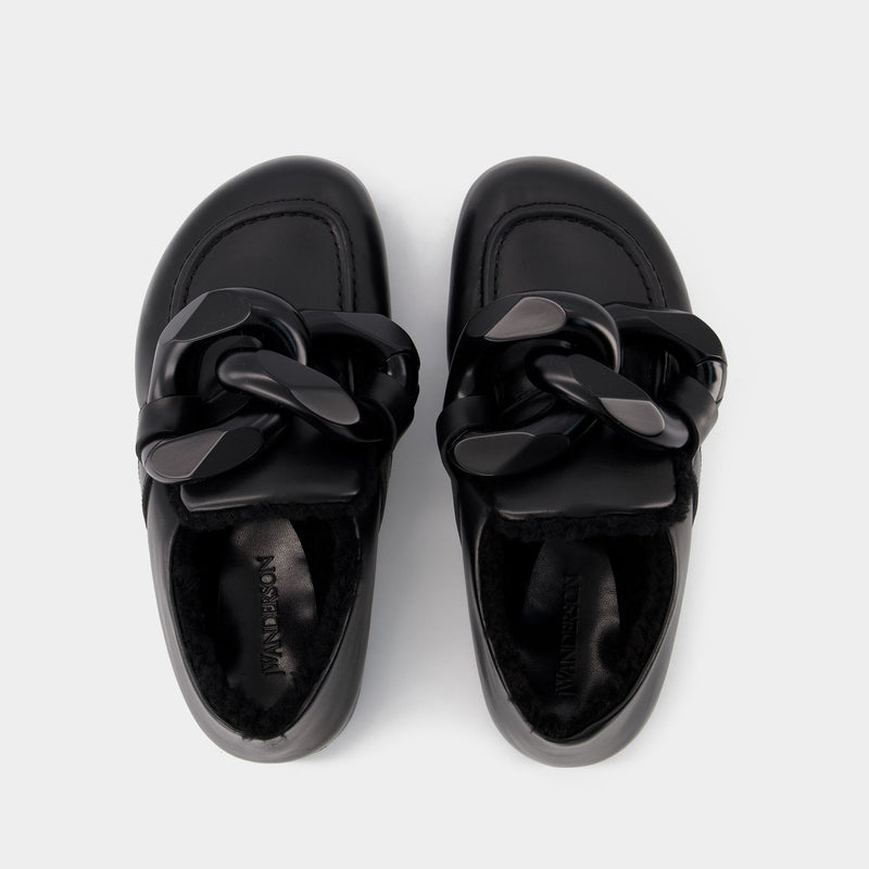 Chain Loafers Close Back in Black Leather