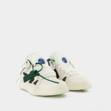 Mid Top Sponge Sneakers - Off White - White/Black - Leather