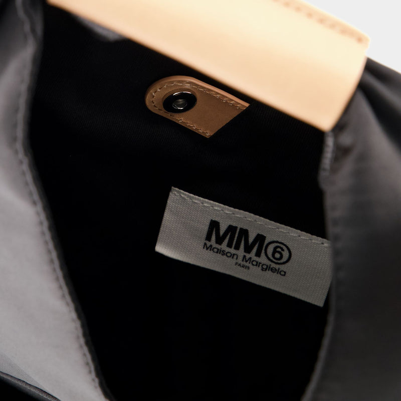 Small Japanese Bag - Mm6 Maison Margiela - Black - Canva