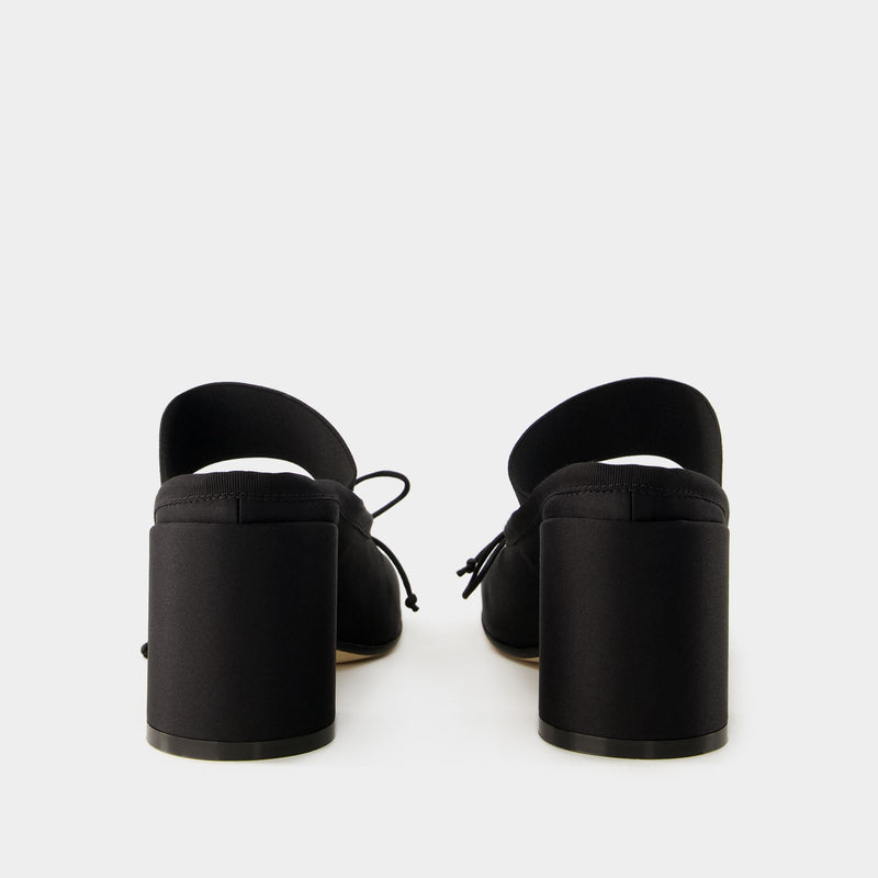 Sandals - MM6 Maison Margiela - Leather - Black