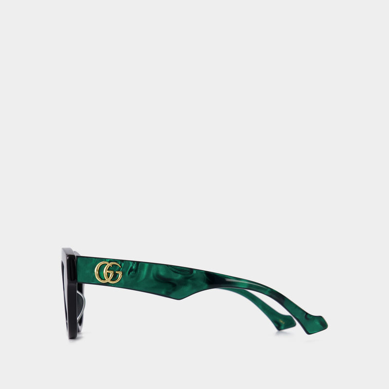 Sunglasses in Black/Green Acetate