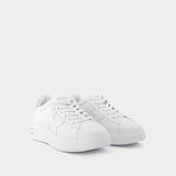 Rebel H564 Allacciato Sneakers in White Leather