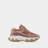 Hyperactive Allacciato Sneakers in Pink Leather