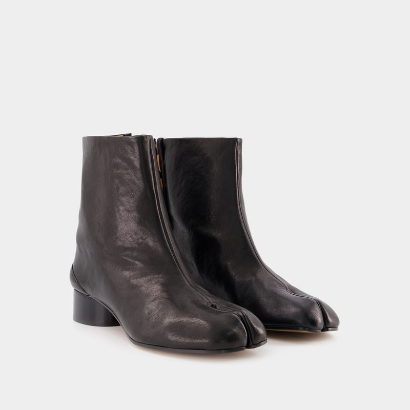 Ankle Boots Tabi H30 in Black Soft Vintage Leather