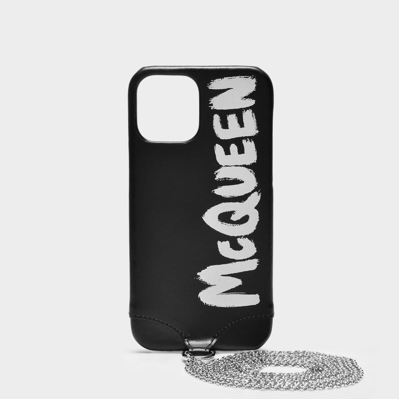 Phone Cover in Black with Chain