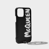 Phone Cover in Black with Chain