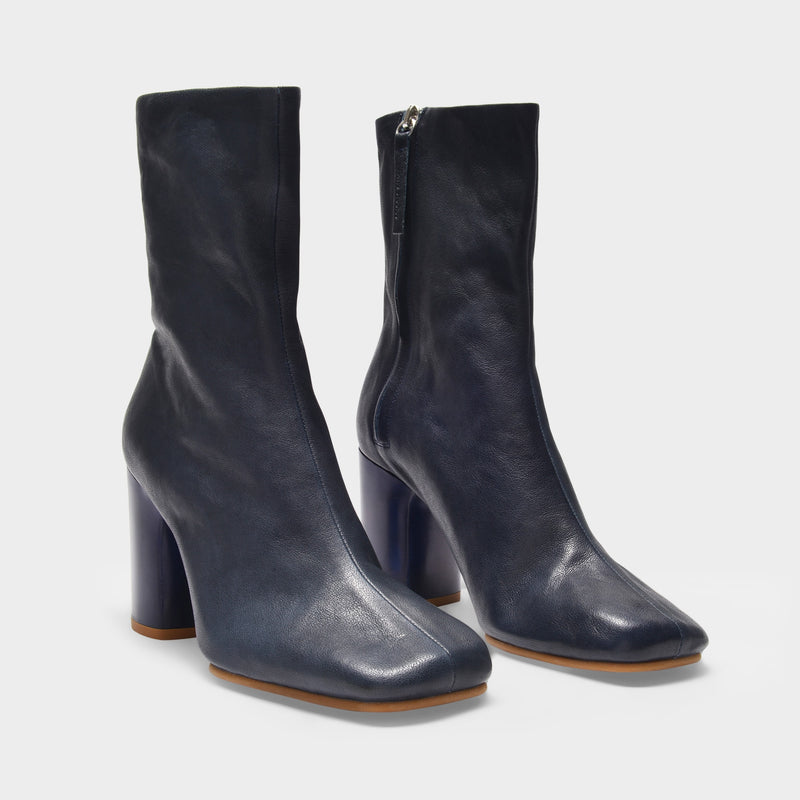 Bathy Grain Ankle Boots in Blue Leather
