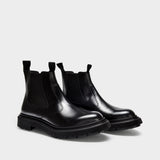 156 Chelsea Boots in Black Leather