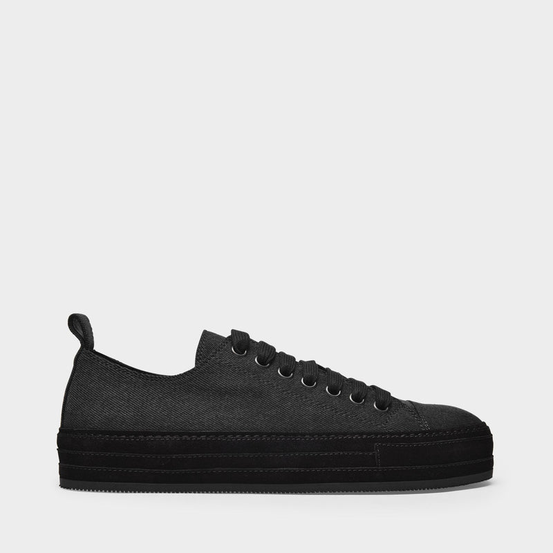 Gert Sneakers in Grey Leather