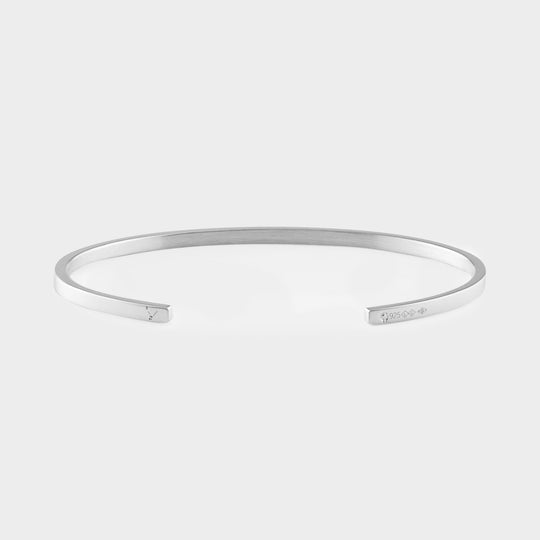Le 7g Bangle Ribbon Bracelet in Silver