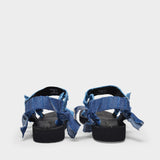 Trekky Sandals in Blue Canvas