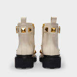 Bootie T. 20/40 in Beige Leather