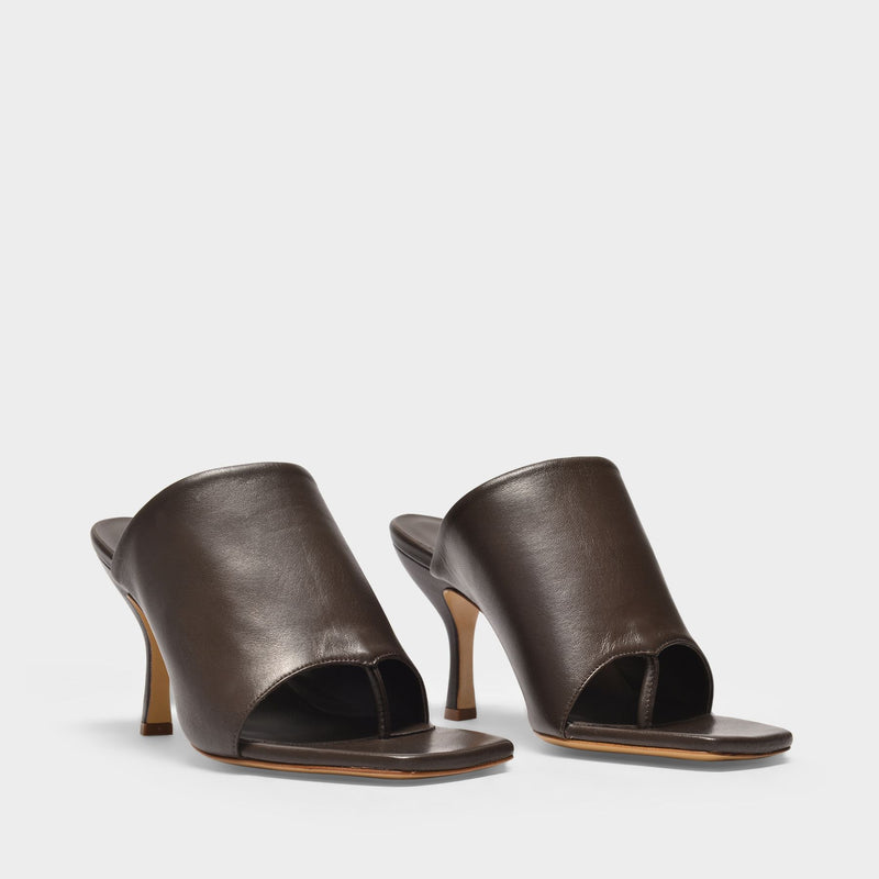 80 Mm Flip Flops Mules in Dark Brown Leather