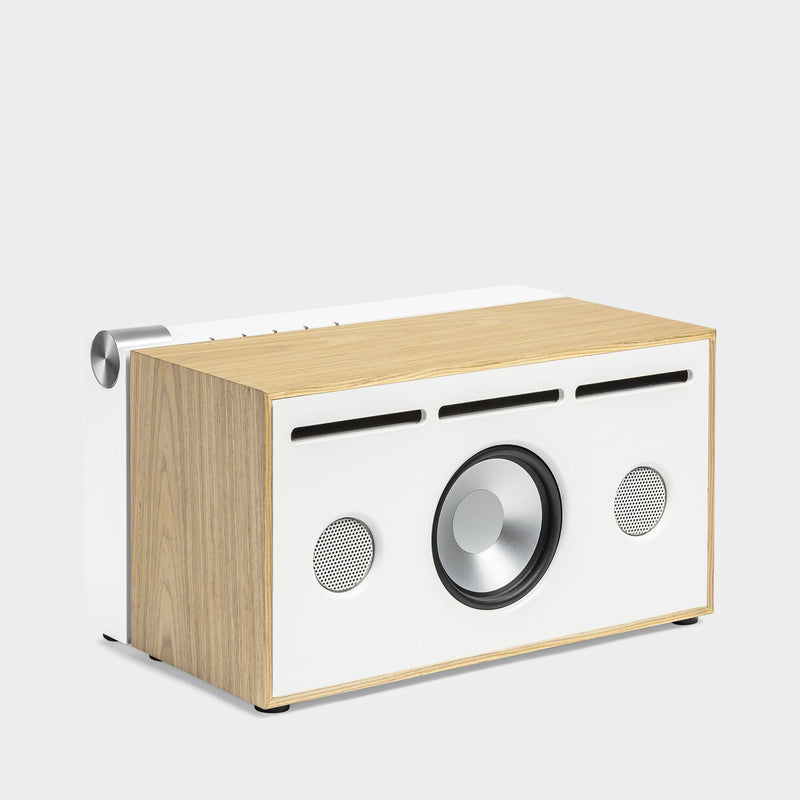 PR01 Speaker Alu White Oak in Neutral